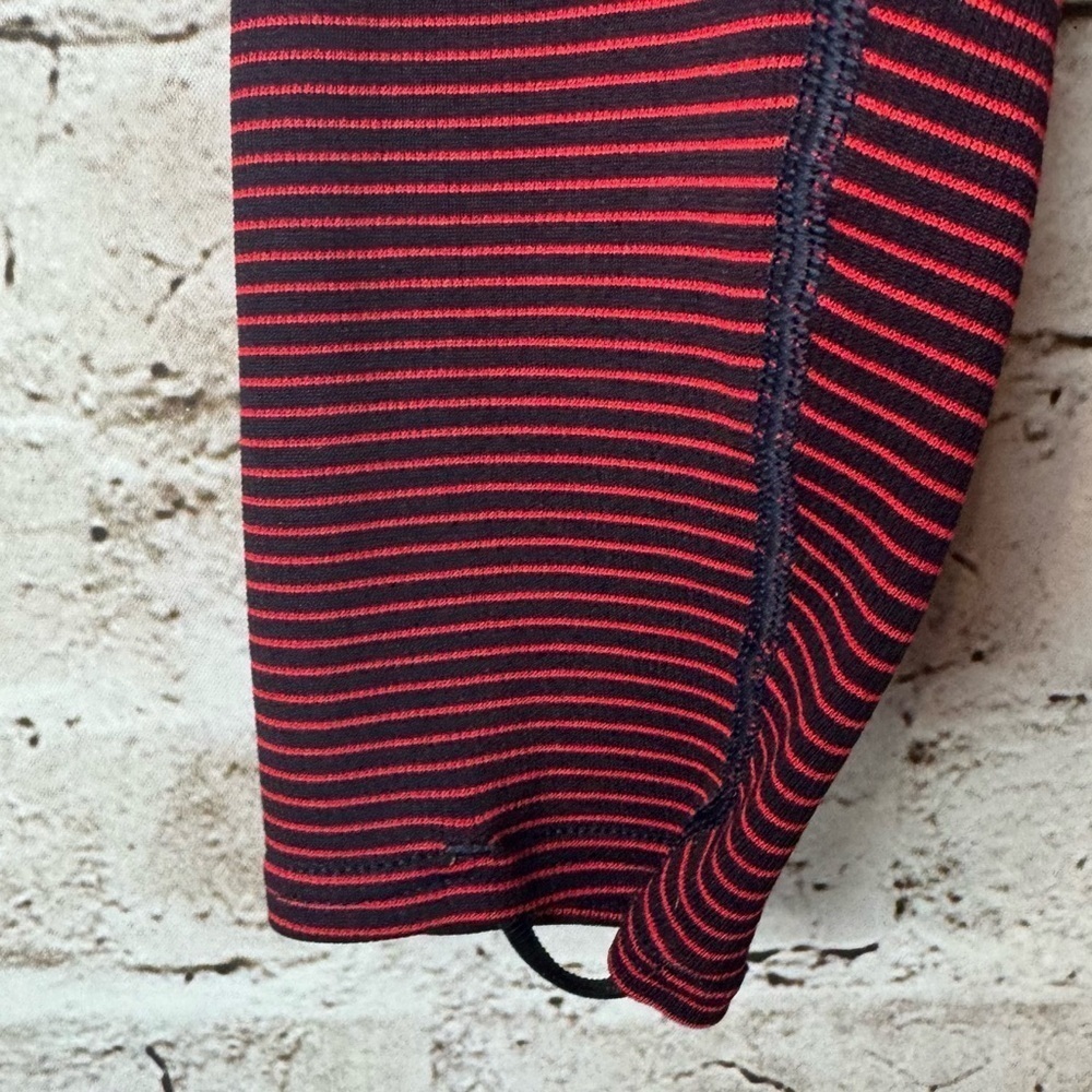 Patagonia Men's Medium Capilene 3 Crew Long Sleeve Shirt Navy Blue Red Stripe M - Picture 5 of 7